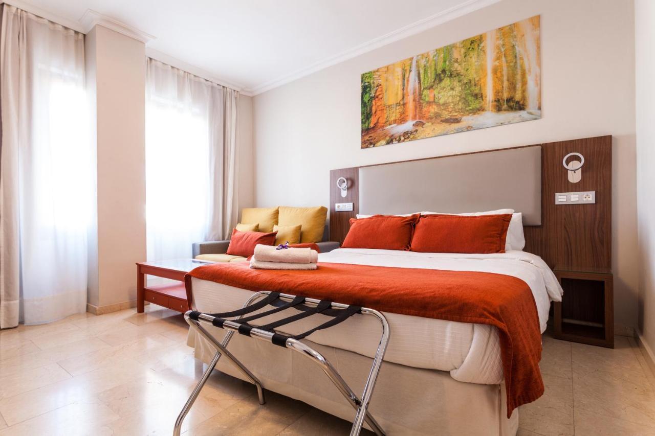 Triana L Appartement *